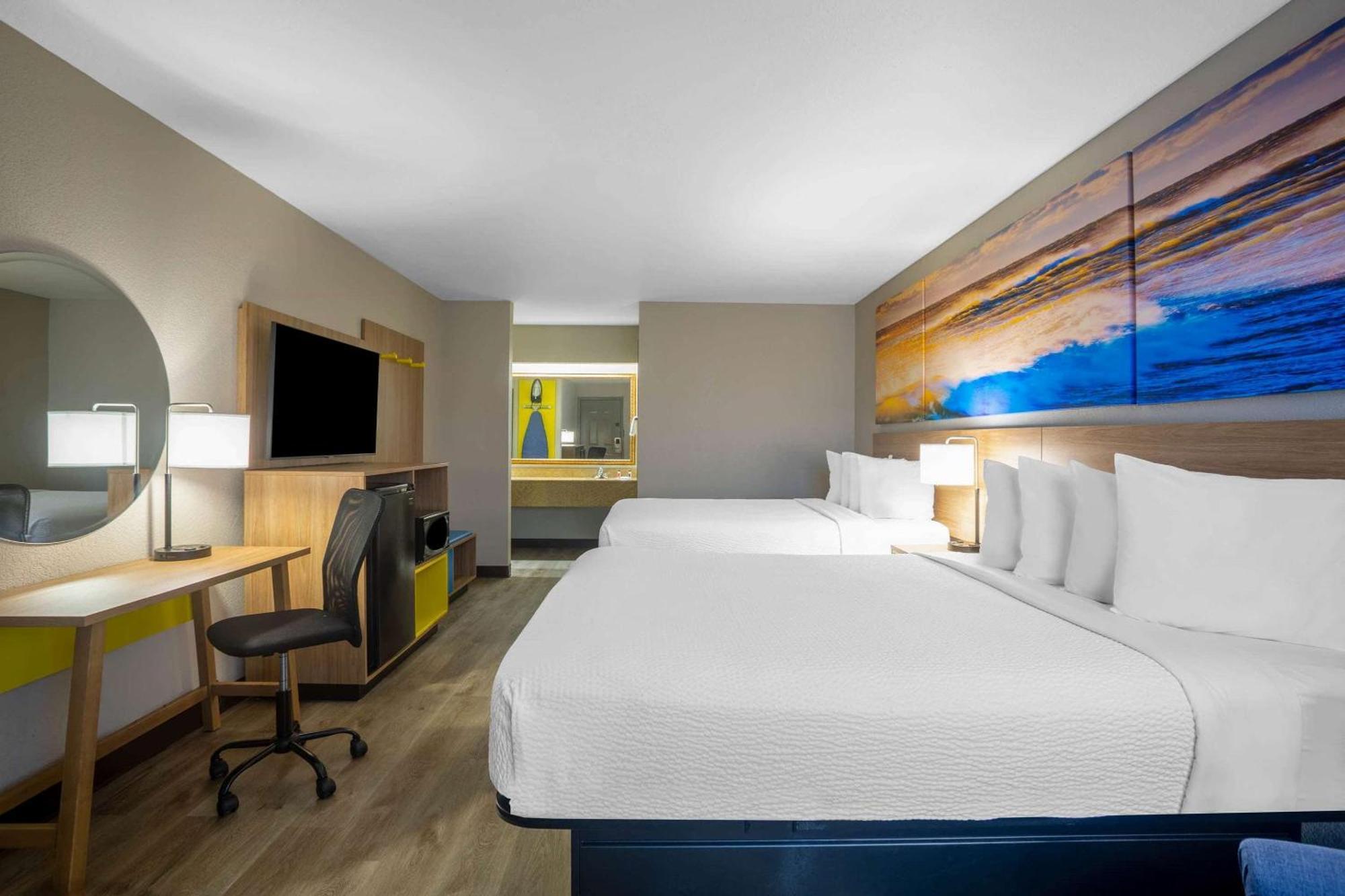 Days Inn By Wyndham Lake Park/Valdosta Екстериор снимка